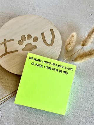 ellembee gift - Dog owners vs. Cat owners | funny sticky note pads