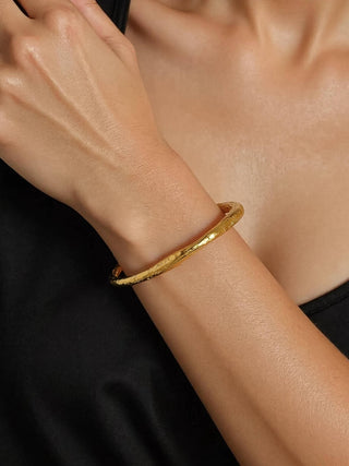 Flanerie textured yellow gold cuff bracelet